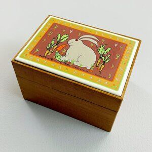 TAYLOR & NG Rascal Rabbit Tile & Wood Recipe Box VTG 1982 RARE Made In Japan